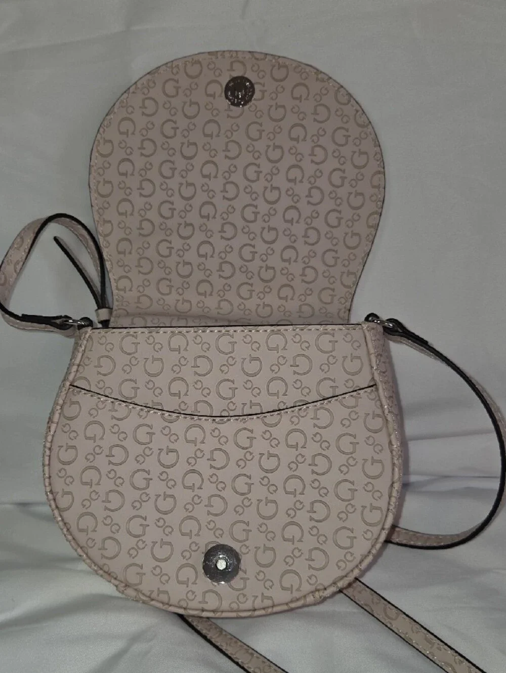 GUESS Light Beige Quilted Logo Crossbody Bag